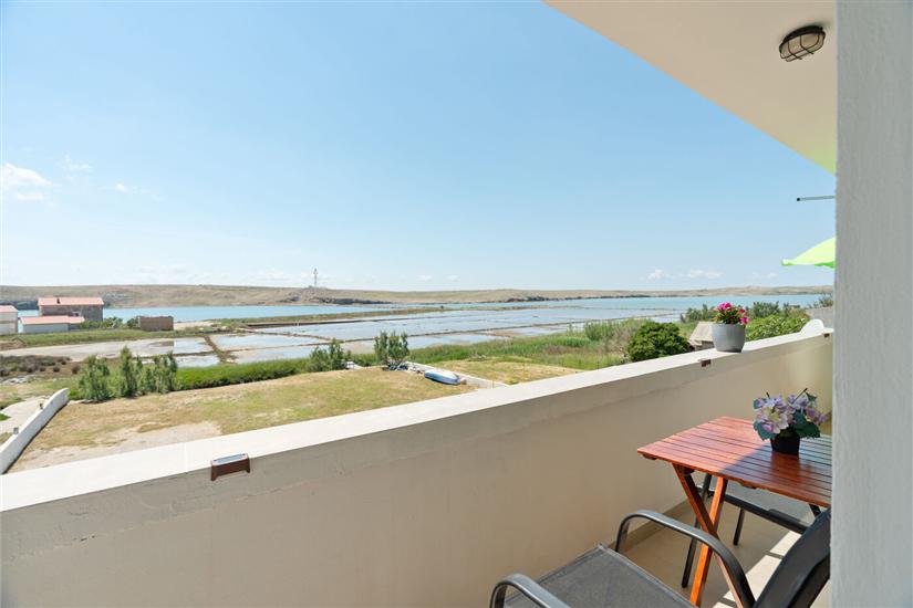 Apartment A4, for 5 persons