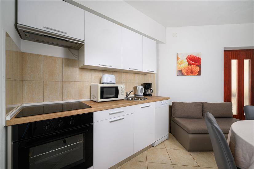 Apartment A6, for 4 persons