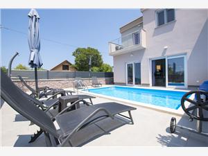 Villa Roza Krk - island Krk, Size 125.00 m2