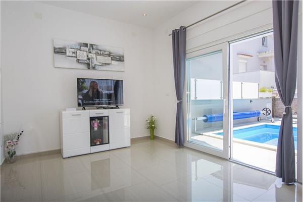 Hiša K1, na 7 osebe