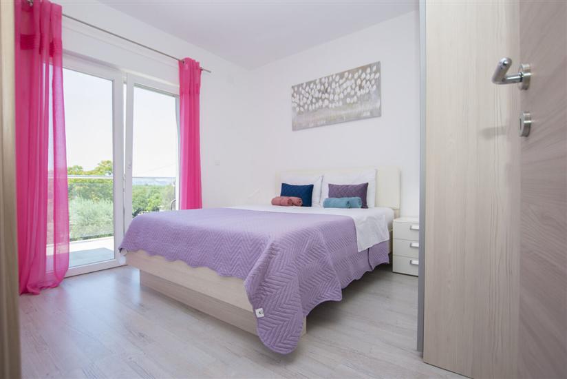 Hiša K1, na 7 osebe