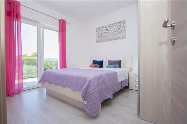 Hiša K1, na 7 osebe