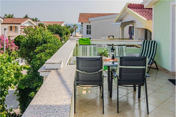 Apartment A1, for 4 persons