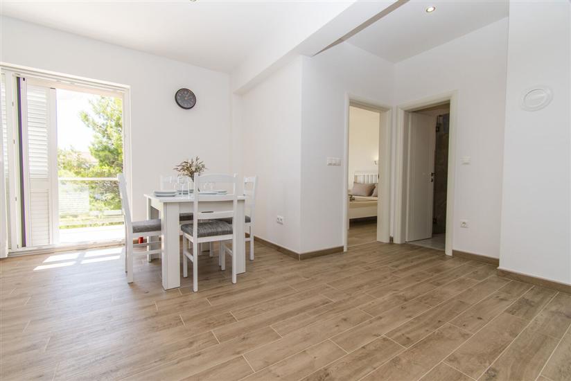 Apartment A2, for 3 persons