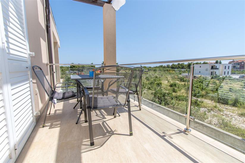Apartment A2, for 3 persons
