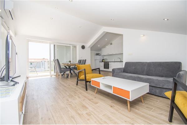 Apartment A4, for 5 persons