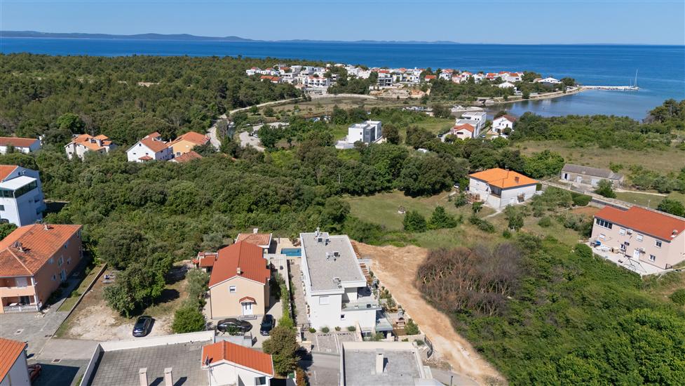 Apartments Antonija and Robert