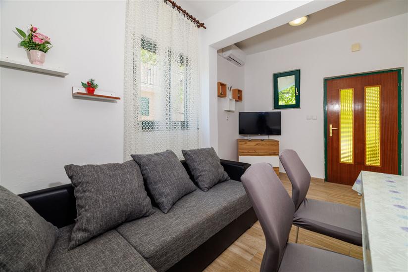 Apartment A2, for 4 persons