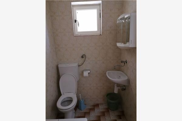 Apartment A2, for 6 persons