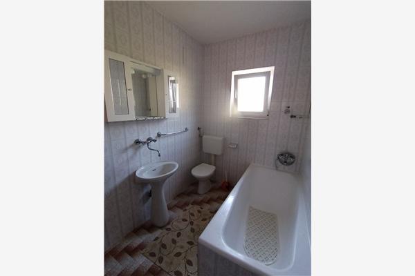 Apartment A2, for 6 persons