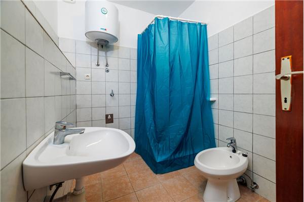 Apartment A2, for 3 persons