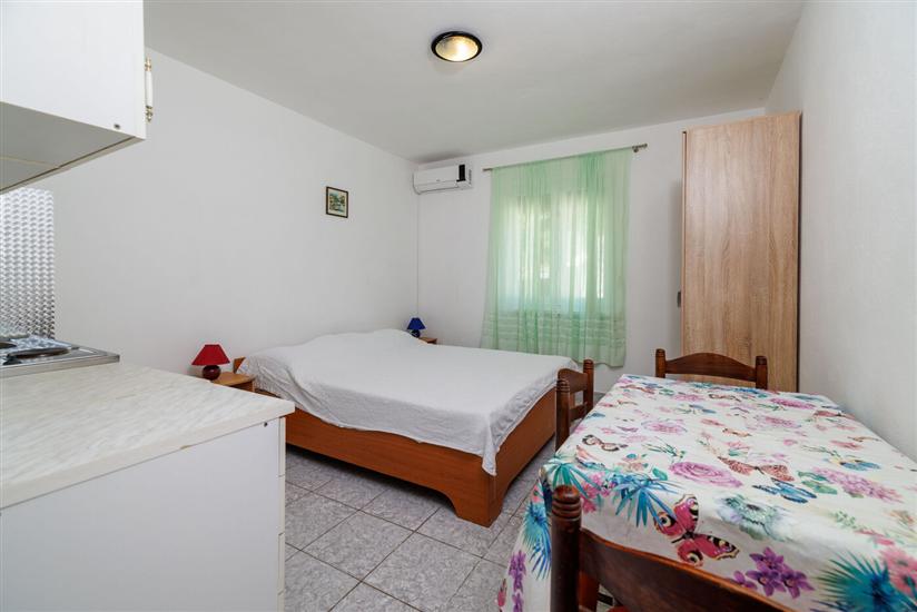 Apartment A4, for 2 persons