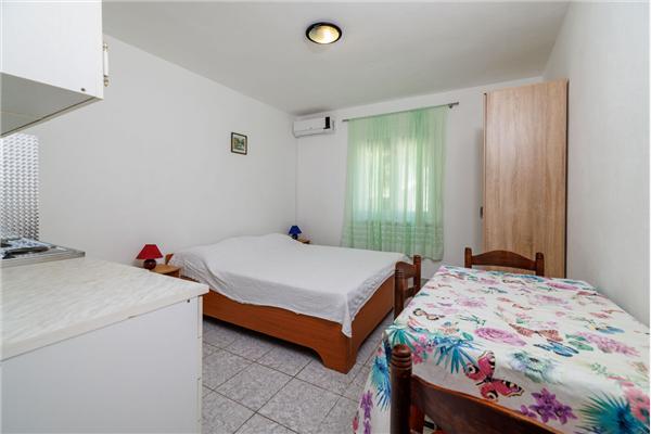 Apartment A4, for 2 persons