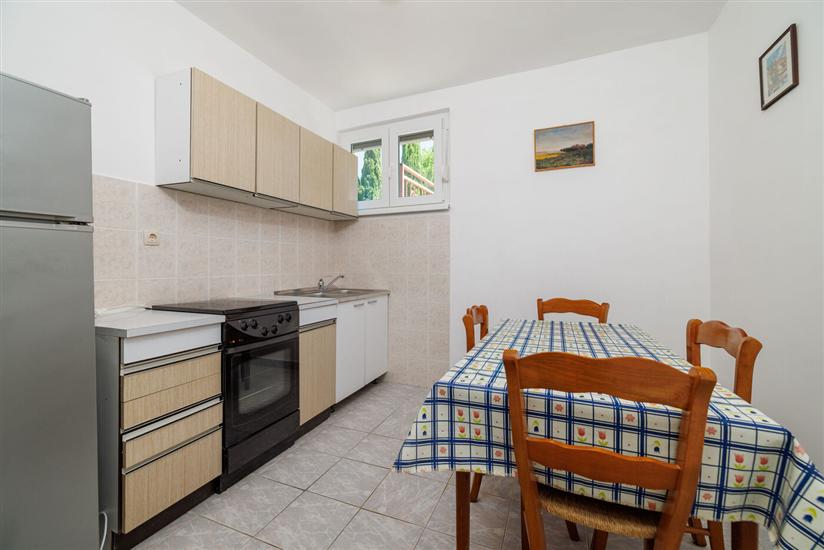 Apartment A5, for 3 persons
