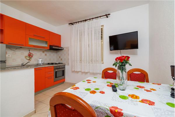 Apartment A6, for 3 persons