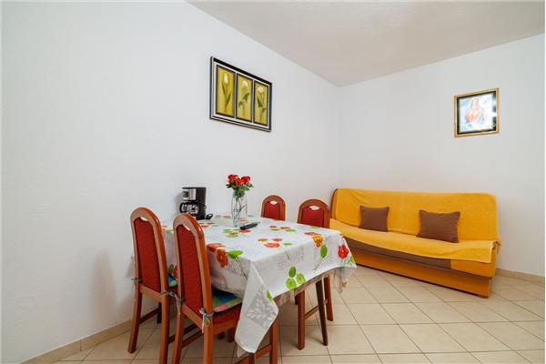 Apartment A6, for 3 persons