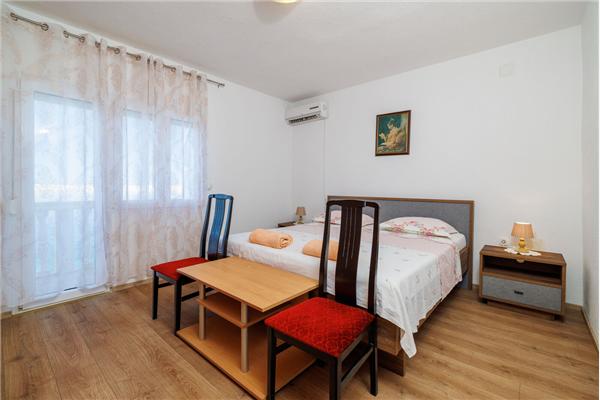 Apartment A6, for 3 persons