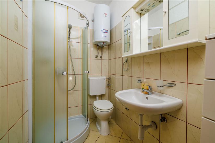 Apartment A6, for 3 persons