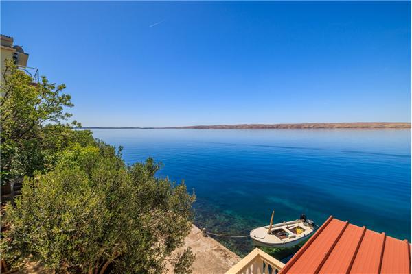 Apartment A7, for 4 persons