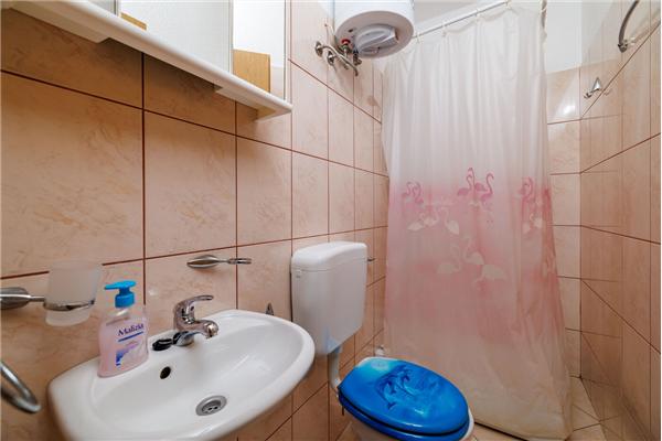 Apartment A7, for 4 persons