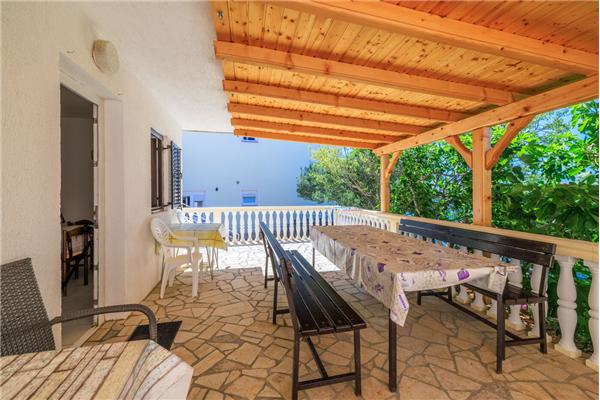 Apartment A7, for 4 persons