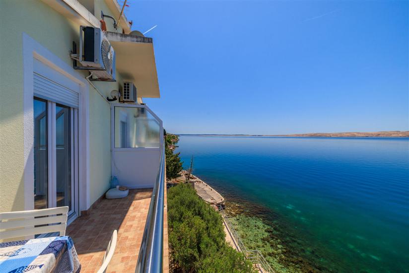 Apartment A1, for 4 persons