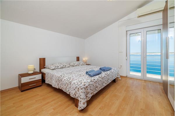 Apartment A2, for 4 persons
