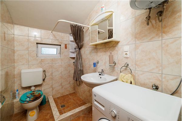 Apartment A2, for 4 persons