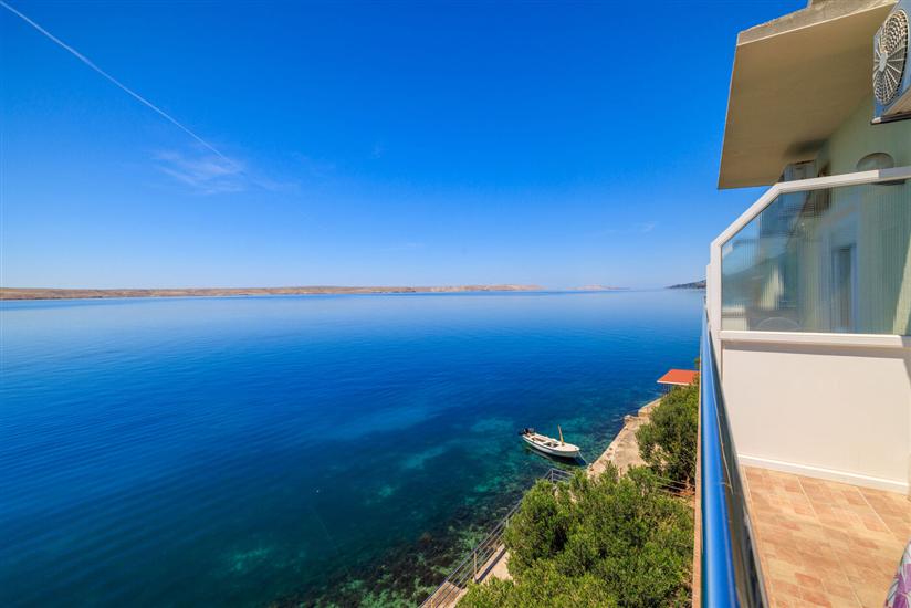 Apartment A2, for 4 persons