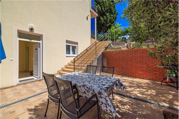 Apartment A1, for 4 persons