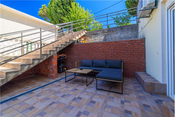 Apartment A2, for 6 persons