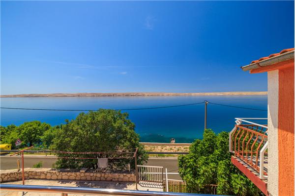 Apartment A1, for 2 persons