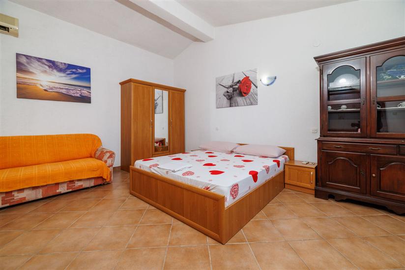 Apartment A3, for 3 persons