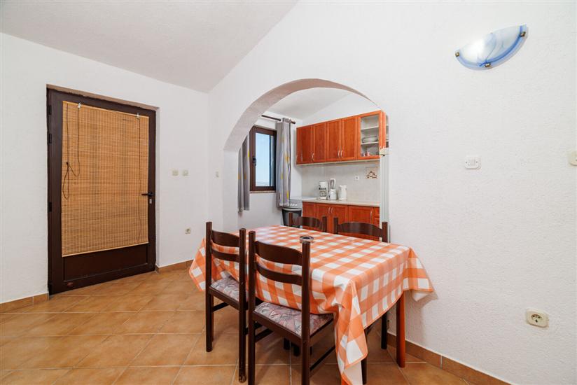 Apartment A3, for 3 persons