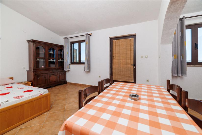 Apartment A3, for 3 persons