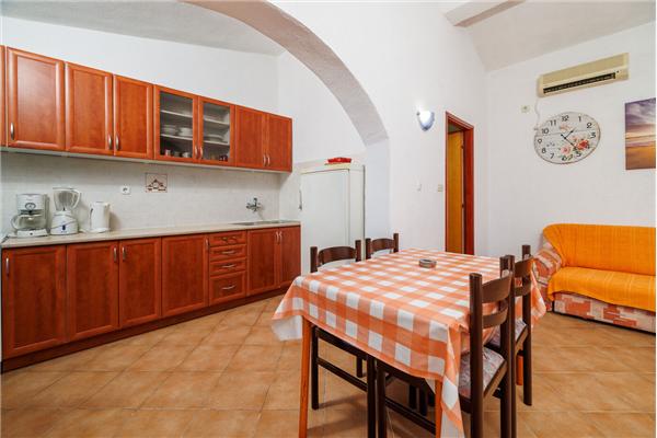Apartment A3, for 3 persons