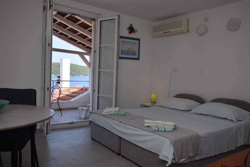 Apartment A1, for 2 persons