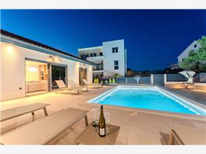 Villa Zadar riviera,BookBallatFrom 1051 €