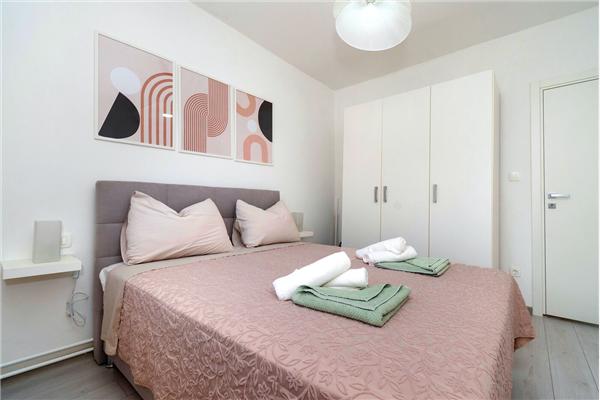 House K1, for 9 persons