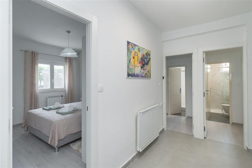 House K1, for 9 persons