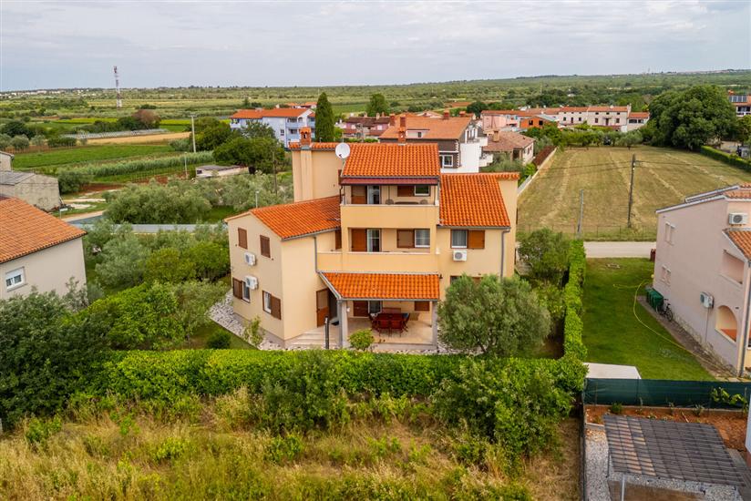 Apartments Luiggi