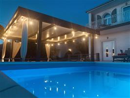 House - Klenovica (Novi Vinodolski)