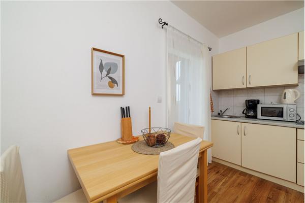 Apartment A2, for 3 persons