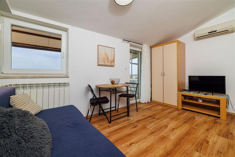 Apartment A3, for 3 persons