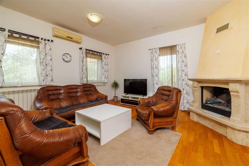 Apartment A4, for 7 persons