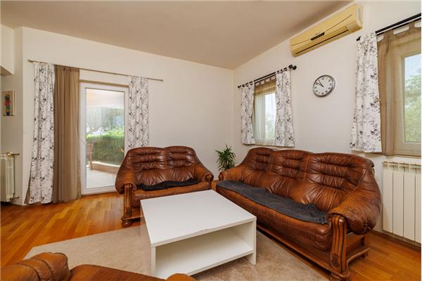 Apartment A4, for 7 persons