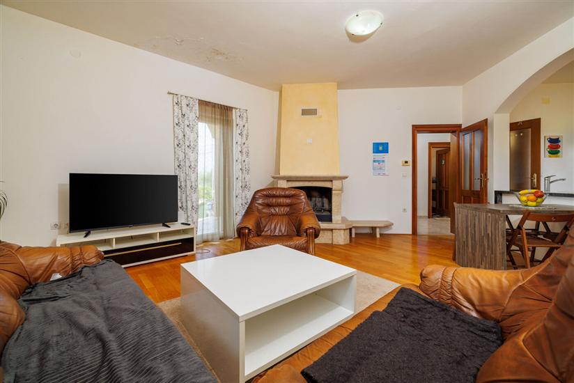 Apartment A4, for 7 persons