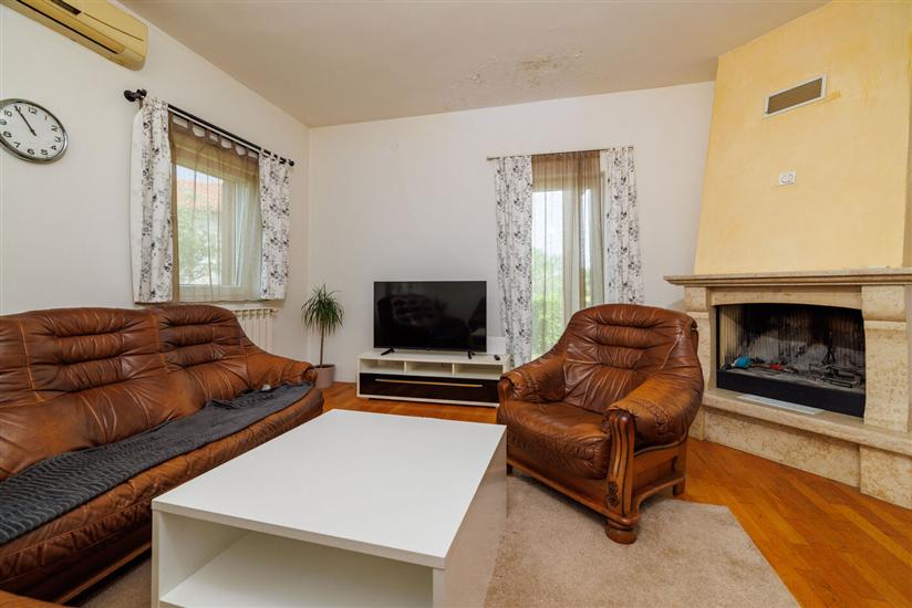 Apartment A4, for 7 persons