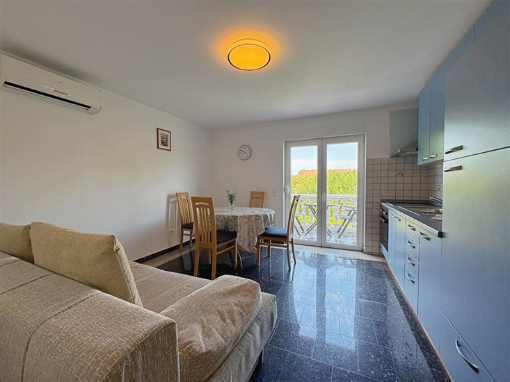 Apartment A1, for 4 persons