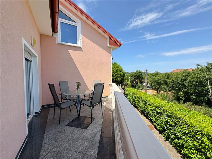 Apartment A2, for 4 persons